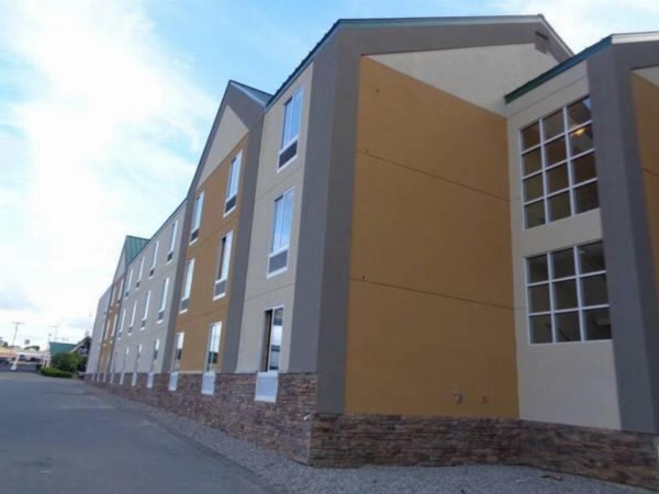 Baymont by Wyndham Kingston Plymouth Bay image 1